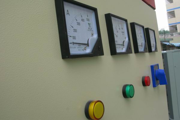 临县配电箱-3683讲讲配电箱的操作和检修步